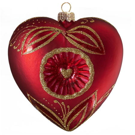 Red heart with a reflector with leaves décor