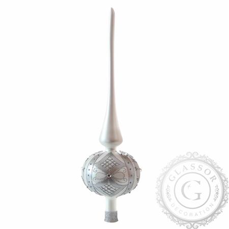 Silver tree topper with flower décor
