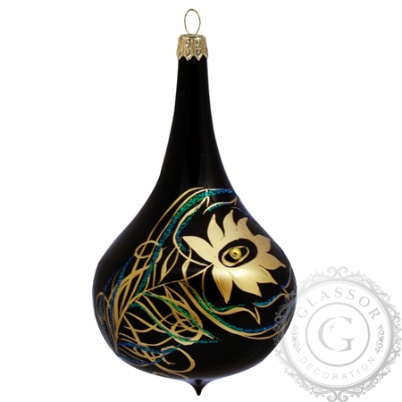 Black christmas drop with golden décor