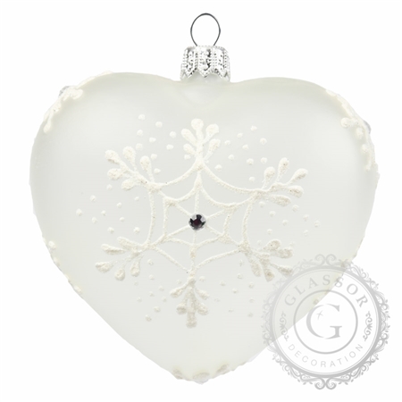 Glass heart with snowflake