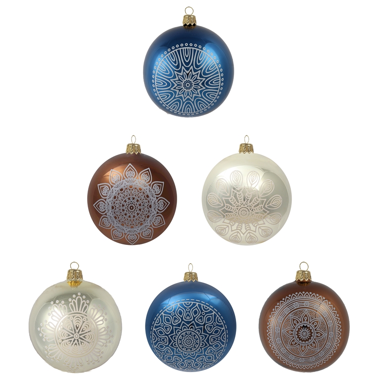 Set of printed Christmas balls: mandalas