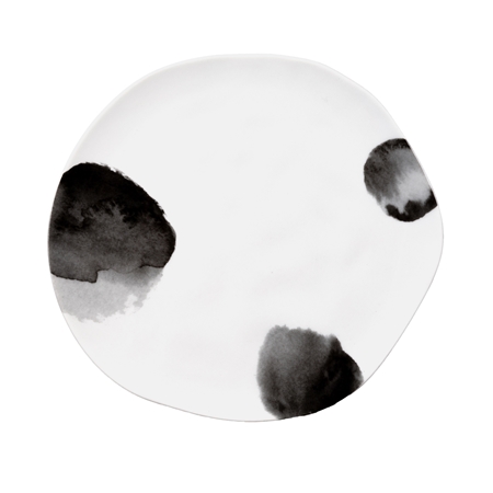 Porcelain plate with aquarelle motive