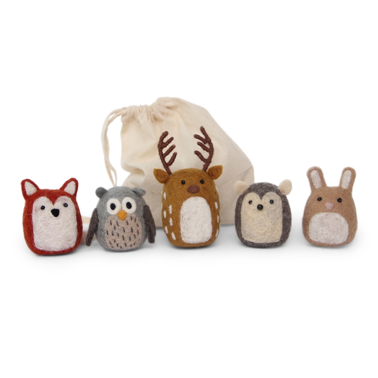 Set of felt forest animals