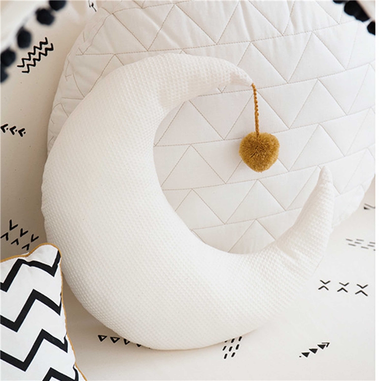 Cushion white moon