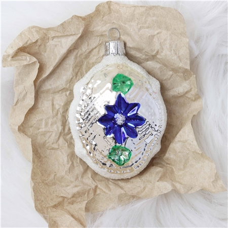 COLLECTIBLE ornament medallion with blue flower