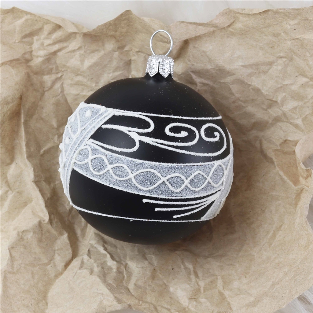 COLLECTIBLE black bauble
