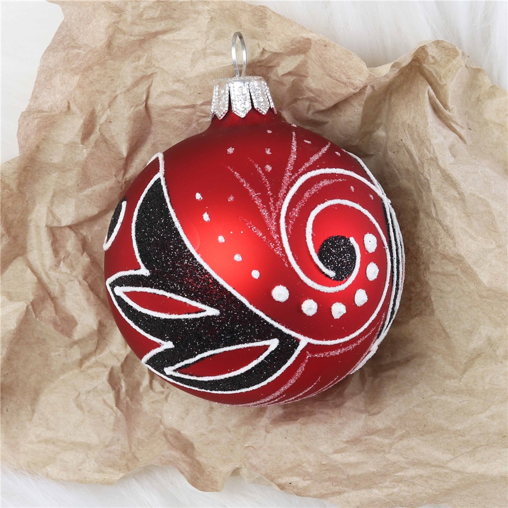 COLLECTIBLE red ball ornament