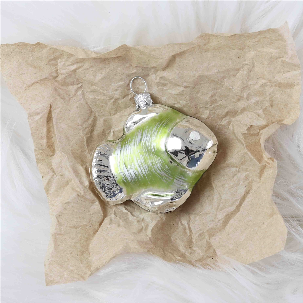 COLLECTIBLE green fish ornament