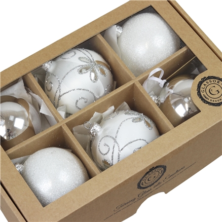 Set of Christmas balls white and silver
