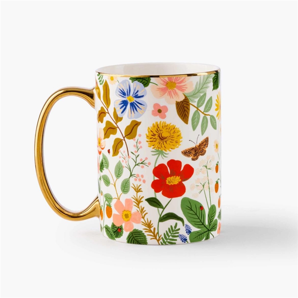 Blooming mug with a golden handle