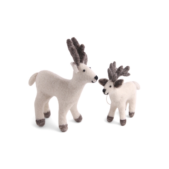 Felt figurines of two reindeer