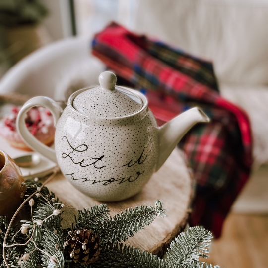 Ceramic teapot Let it snow