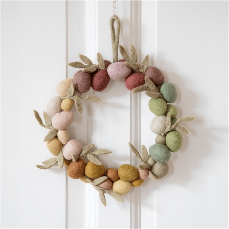 Felt Easter wreath