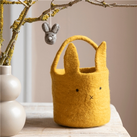 Felt ocher Easter basket bunny