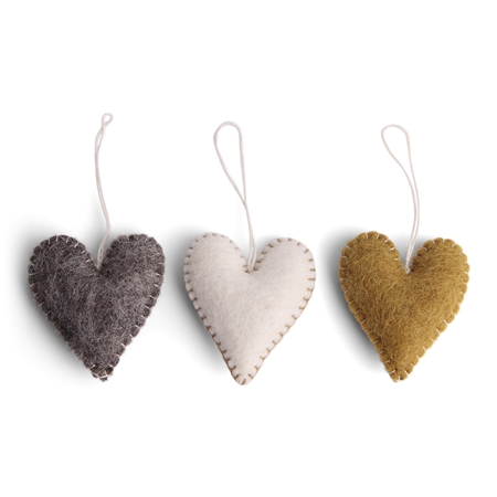 Ochre felt hearts set