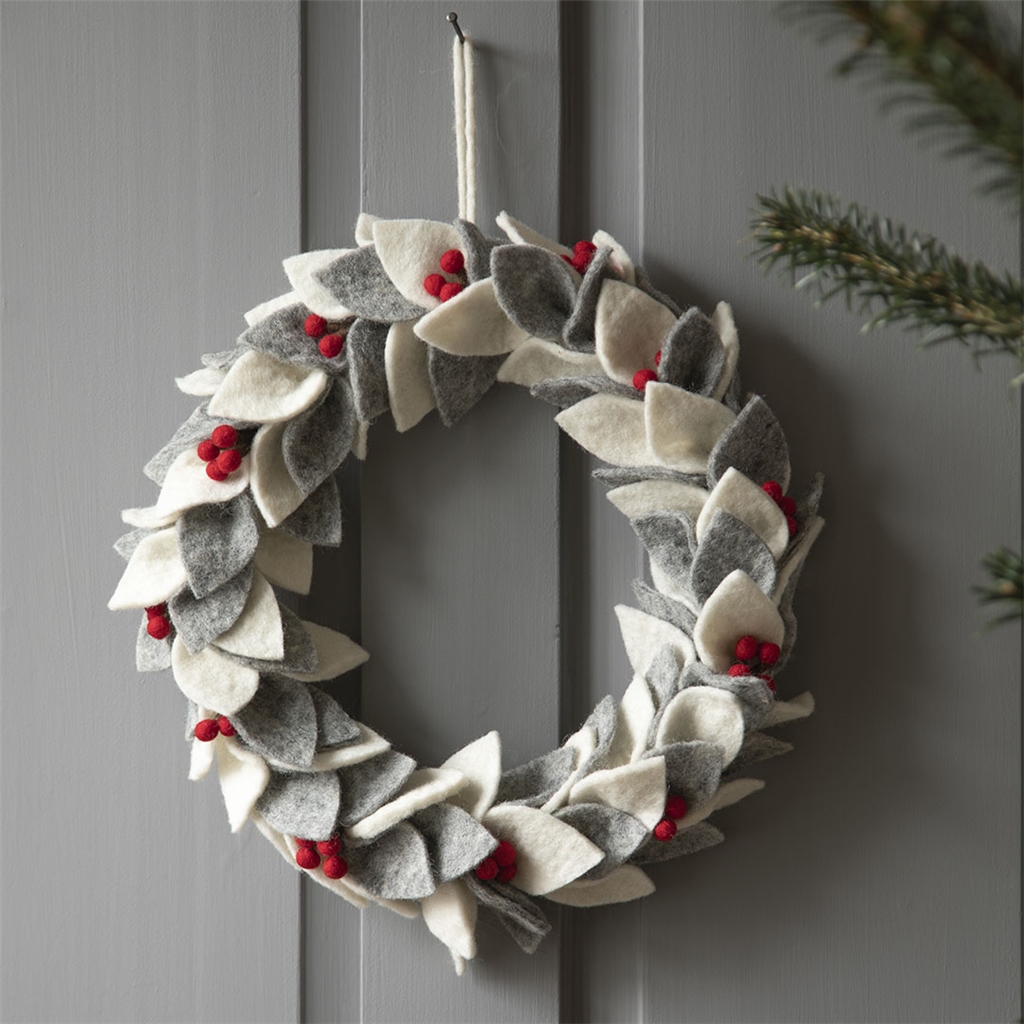 White and grey wreath with holly