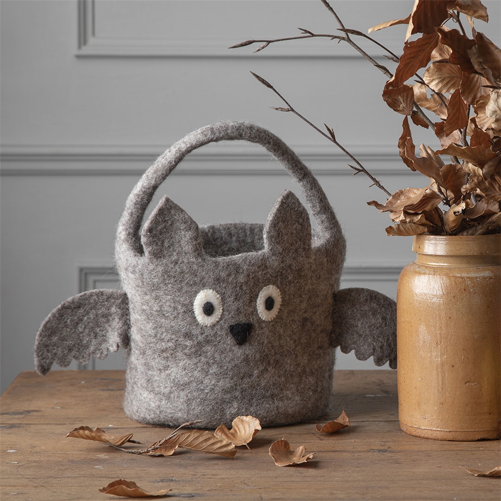 Halloween decoration felt basket owl