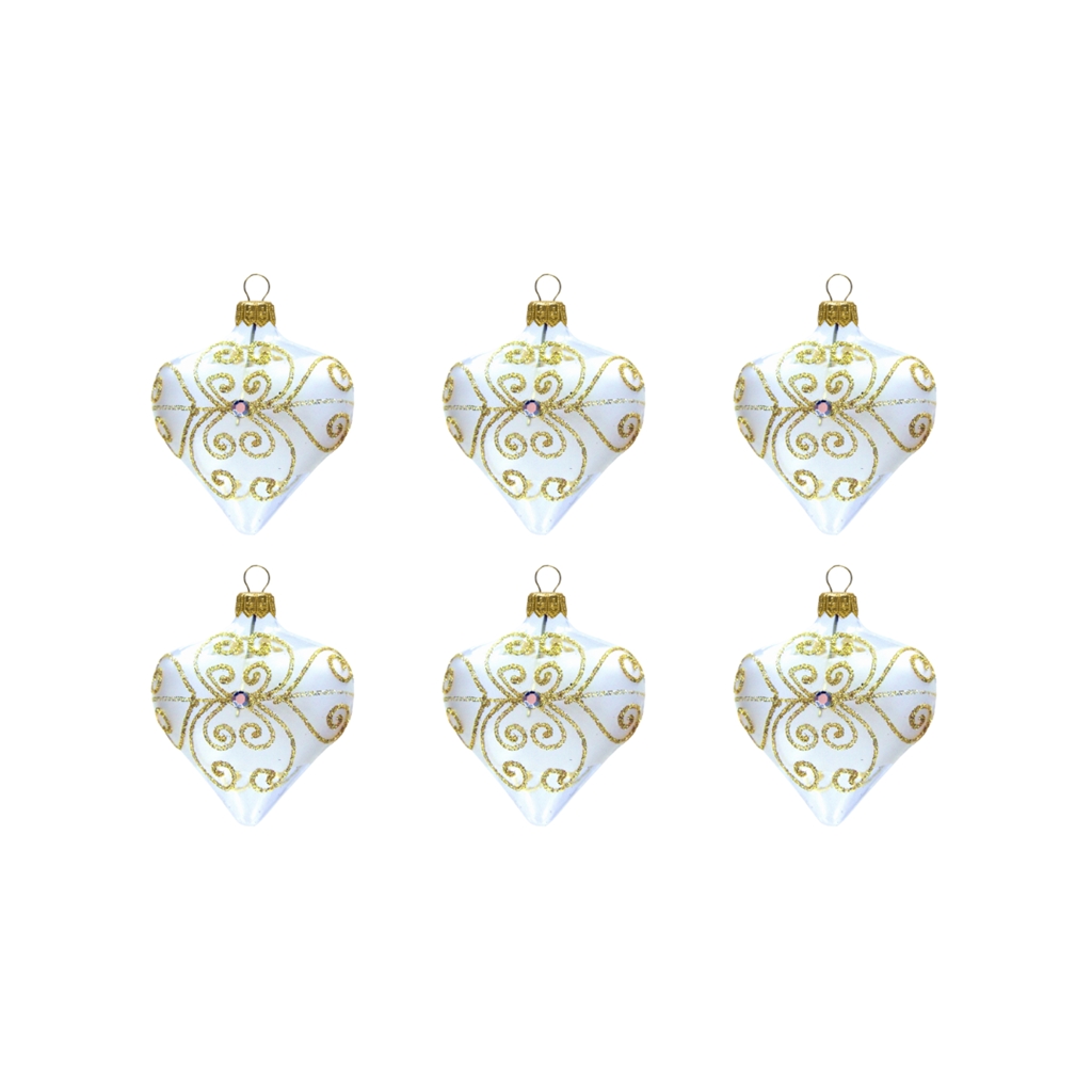 Set of clear hearts with a stone