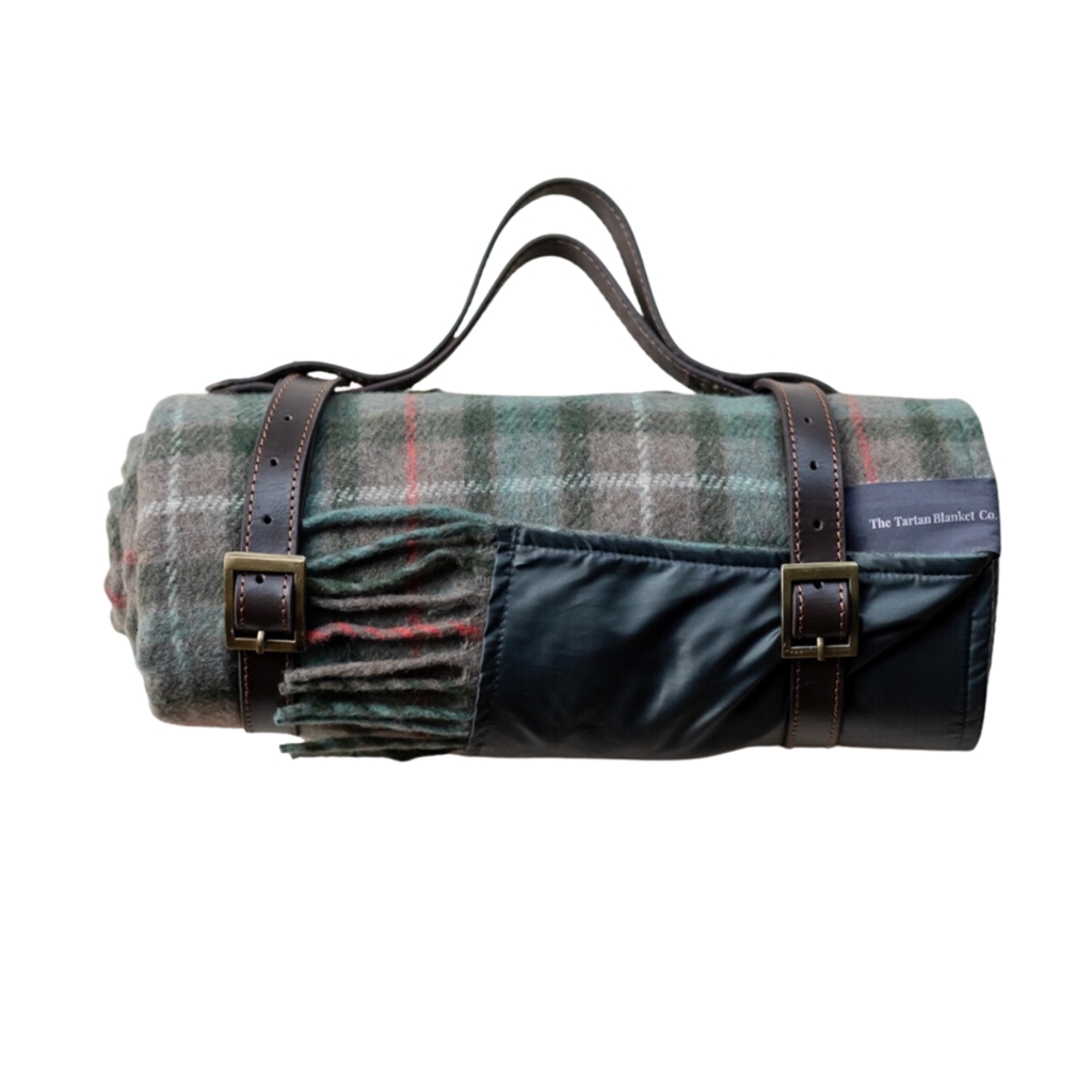 Outdoor picnic blanket Scottish tartan