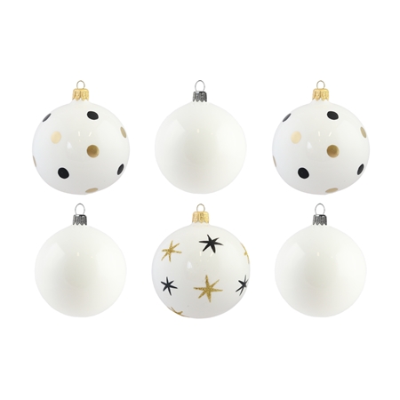 Set of ornaments in white with a décor of polka dots and stars