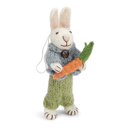 Felt bunny in pants with carrots