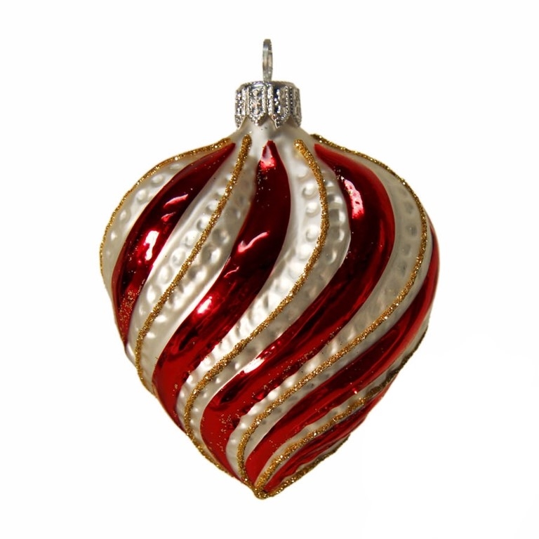Red/silver glass heart with gold decor
