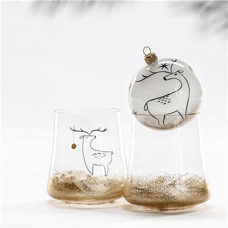 Set of glasses with deer