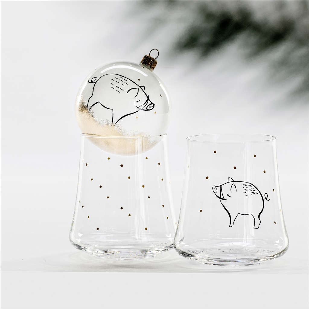 Set of glasses with wild boar