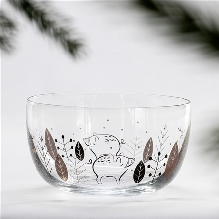 Bowl with golden story decor