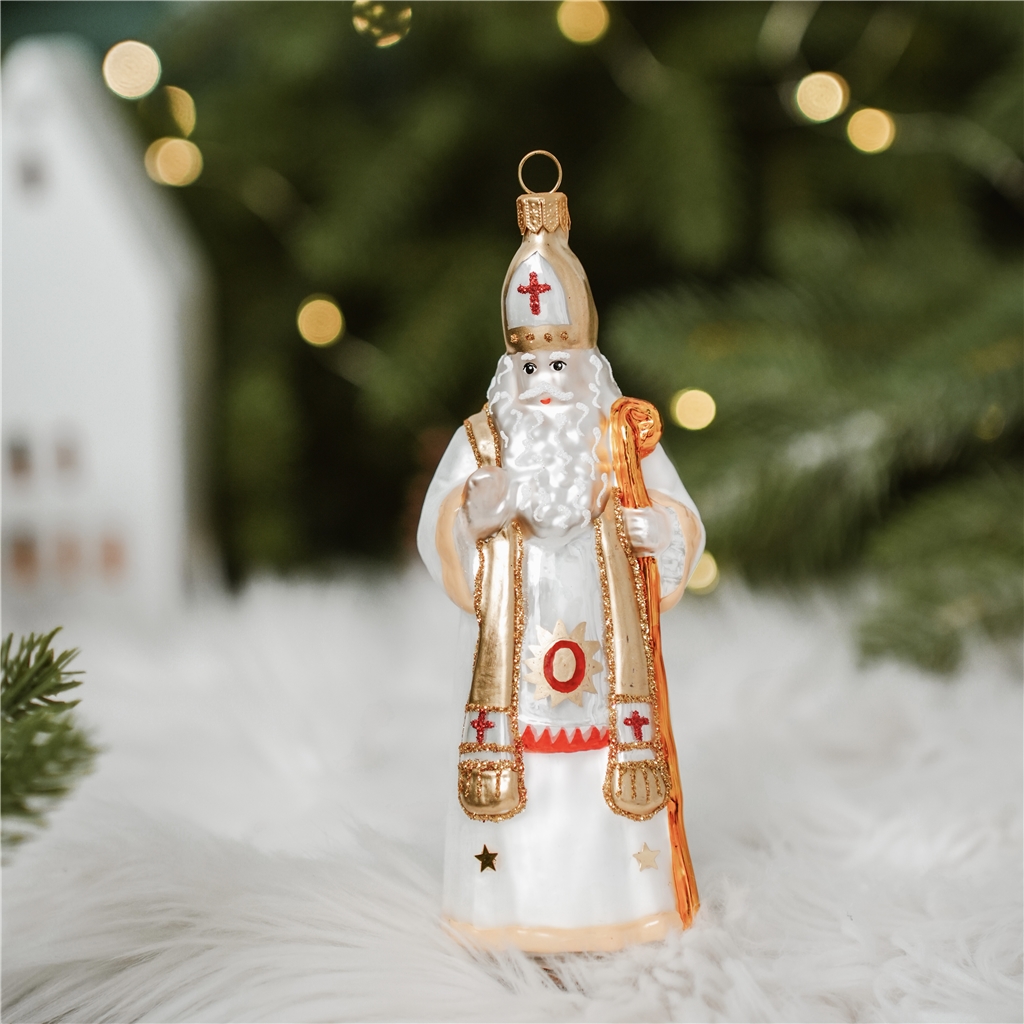 Santa Claus glass ornament