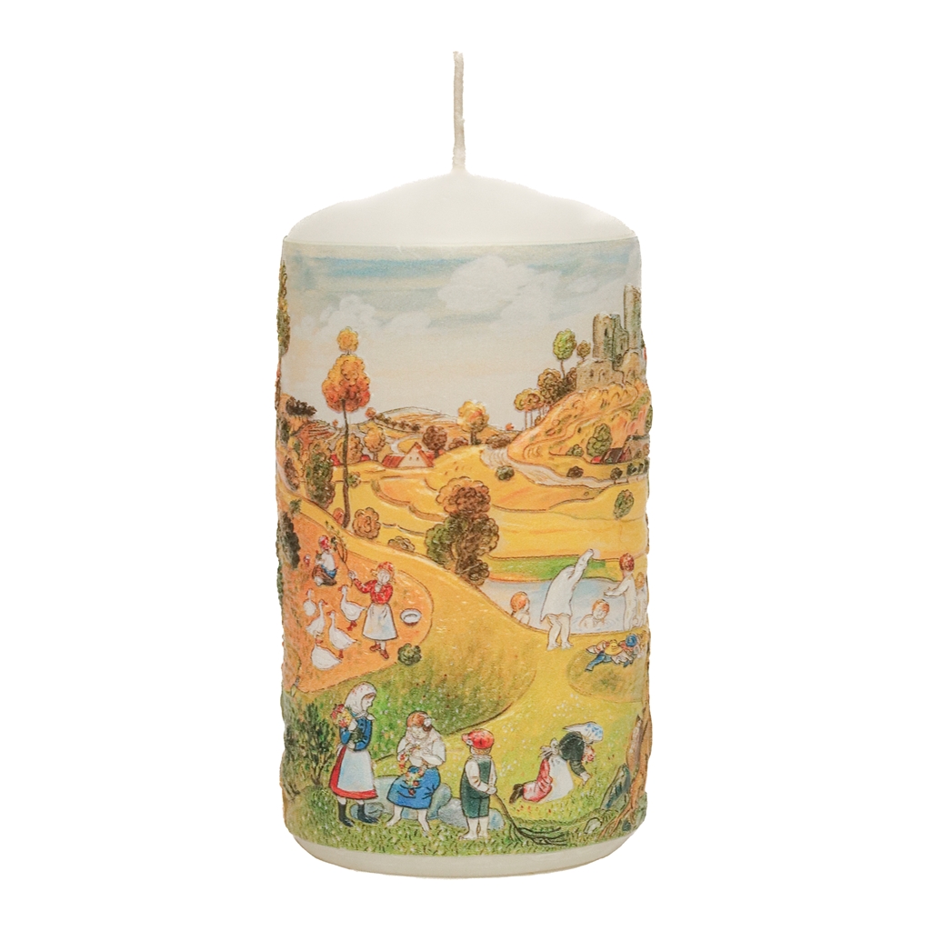 Candle with a "Summer" illustration