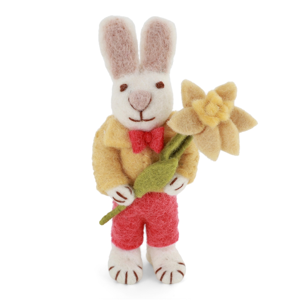 Felt bunny with daffodil 