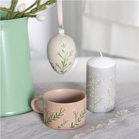 Easter set Natural materials with myrtle decoration