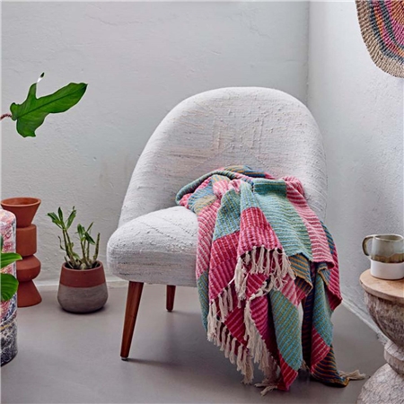 Recycled cotton bedspread coloured