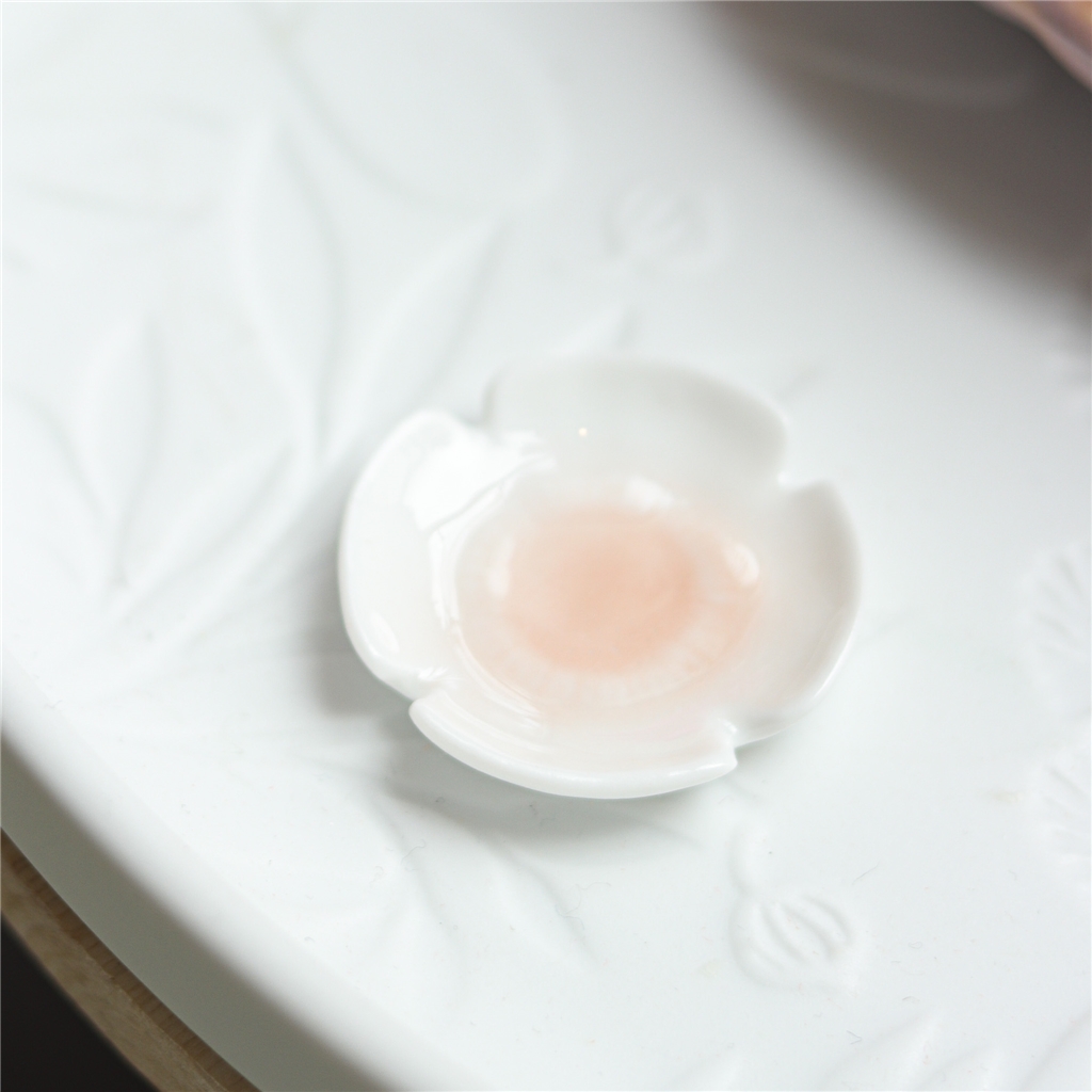 Porcelain plate apricot blossom