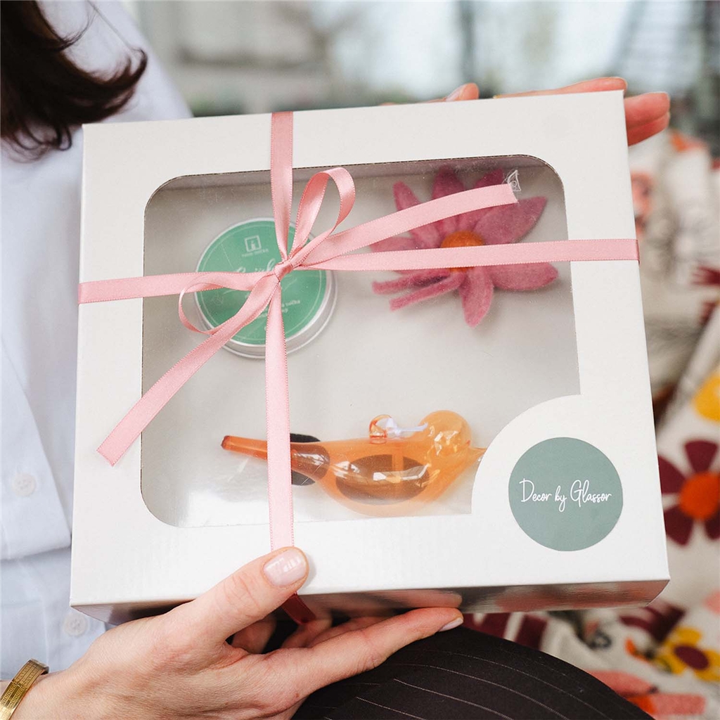Gift set with spring theme