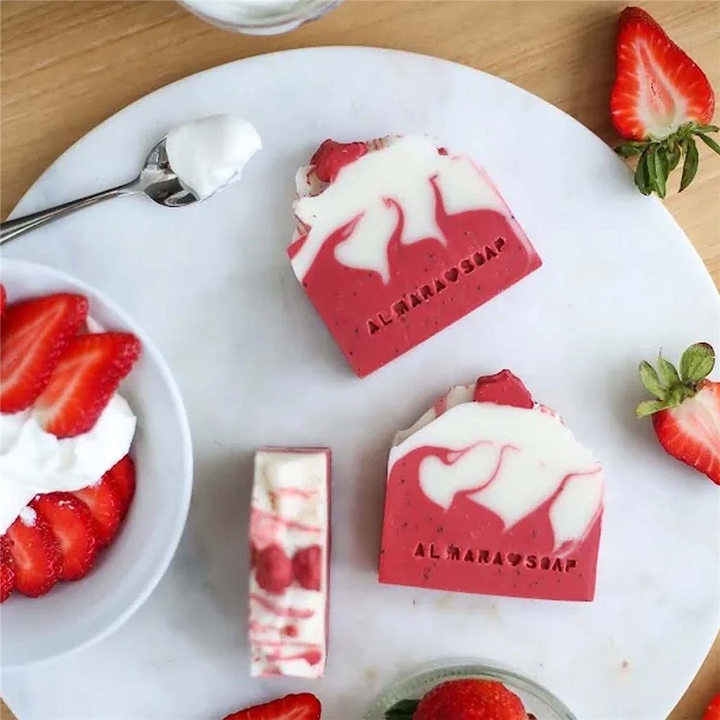 Almara Soap - Strawberry Cream