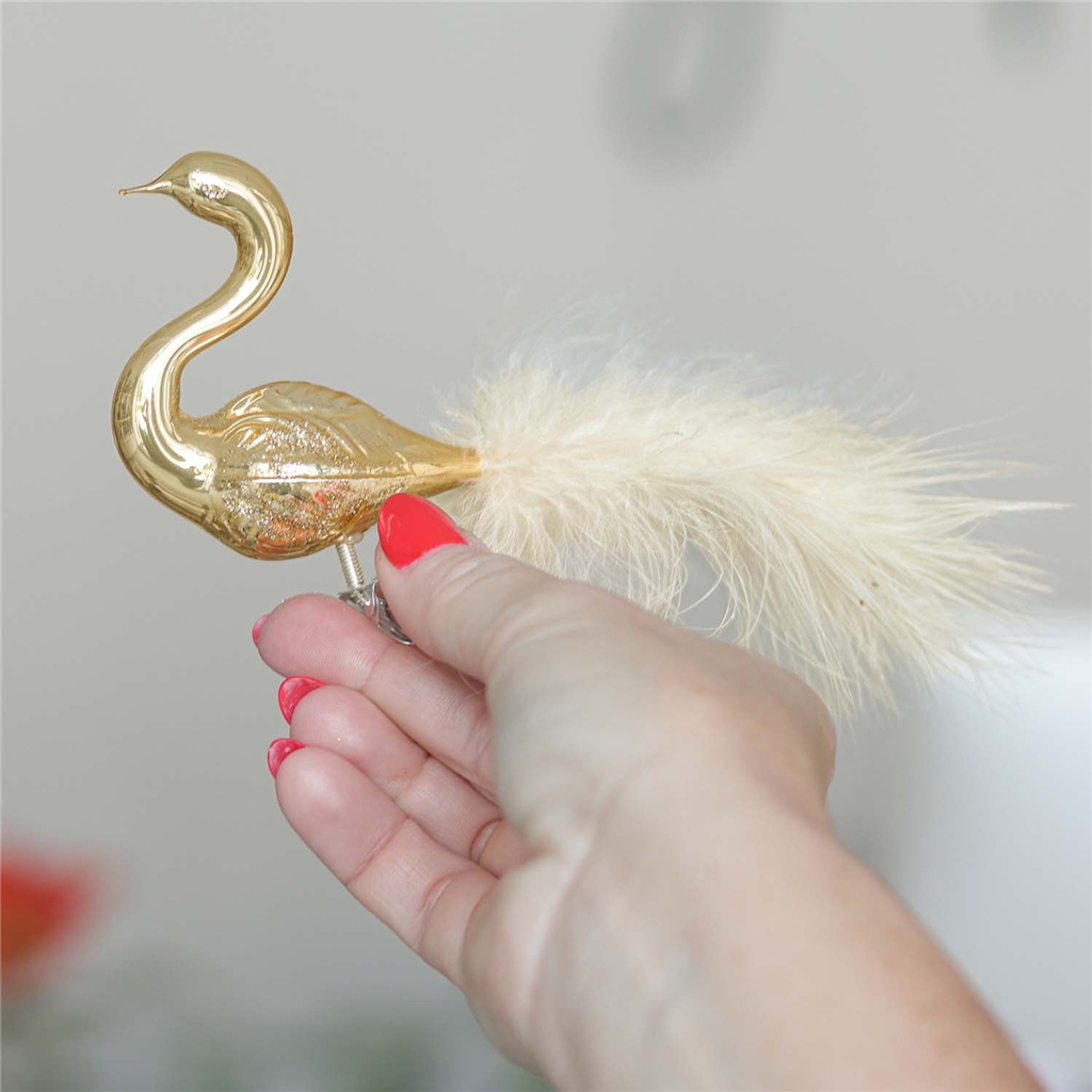 Swan shiny gold with sprinkles