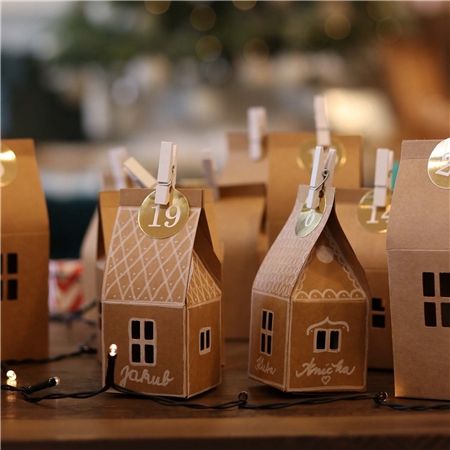 Advent calendar with little houses